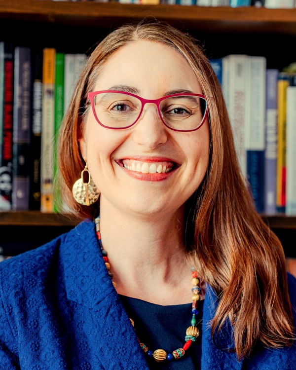 Leandra Zarnow