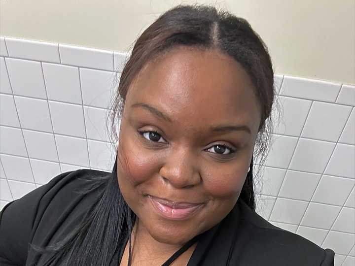 Major Spotlight: A’viyon Robinson Completes Summer Research Fellowship at Johns Hopkins University