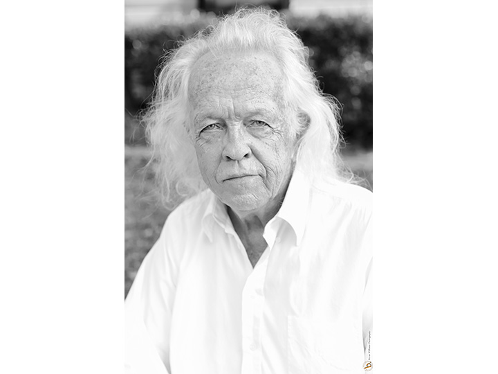 Dr. Bredo Johnsen Dr. Bredo Johnsen
