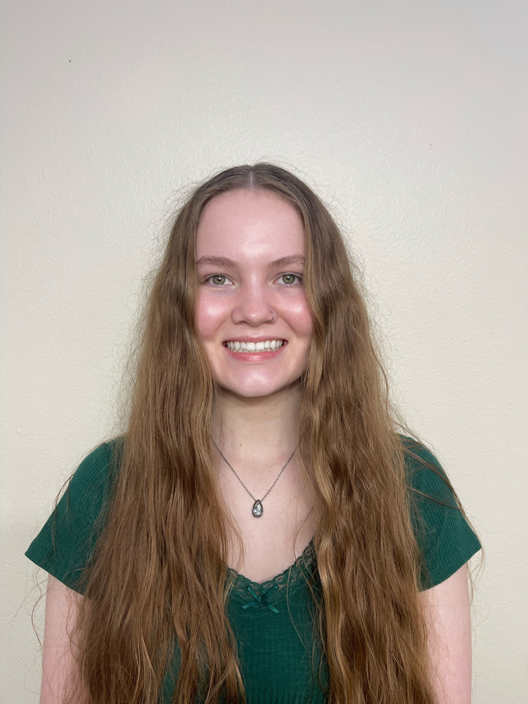 /class/psychology/clinical-psych/research/carma/research-team/jordan-russell-headshot_2023-september.jpeg