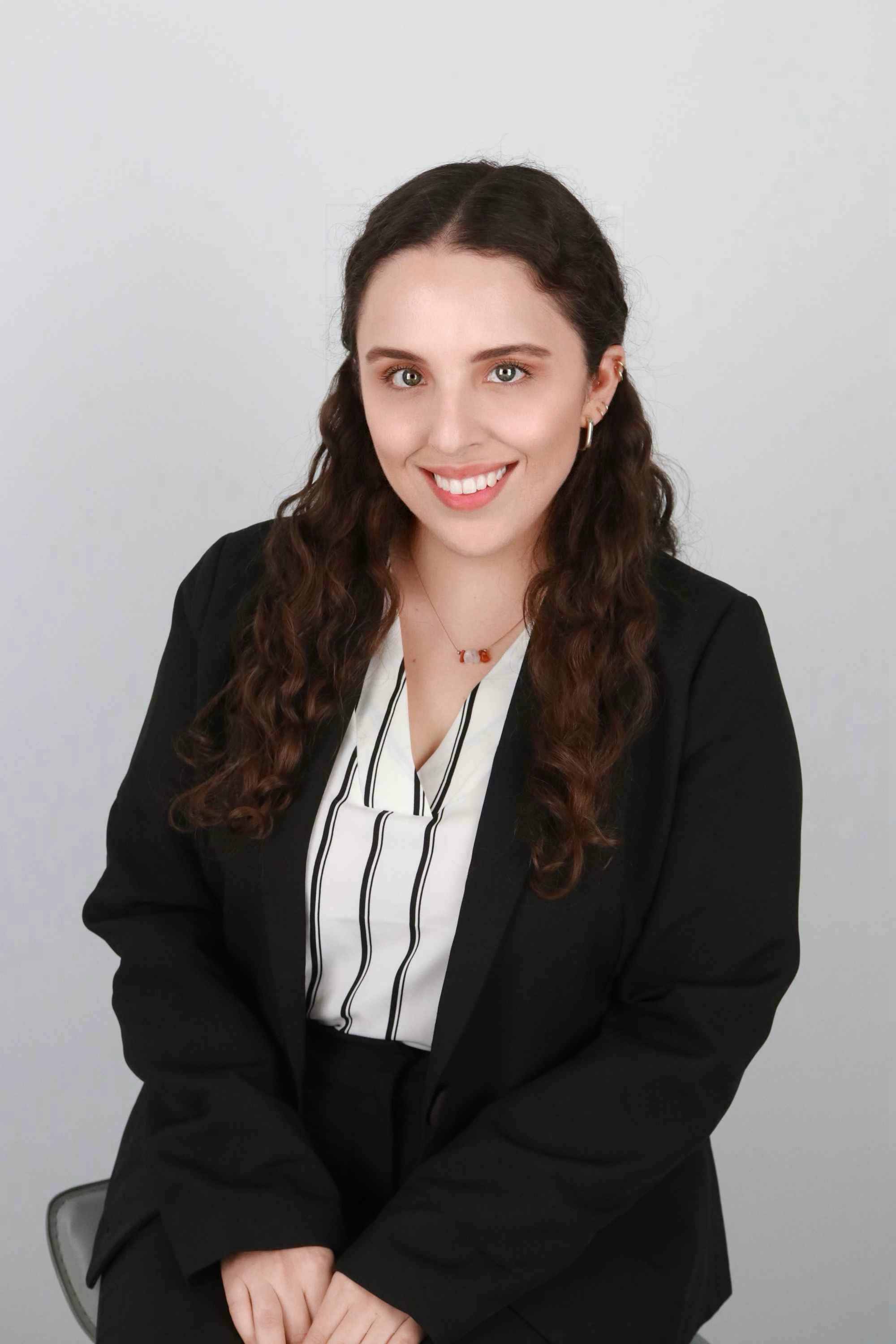 /class/psychology/clinical-psych/research/restore/about-us/people/pam-updated-headshot.jpg