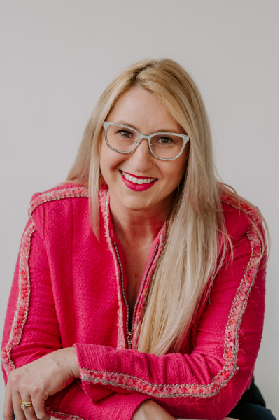 Dr. Erika Michalski