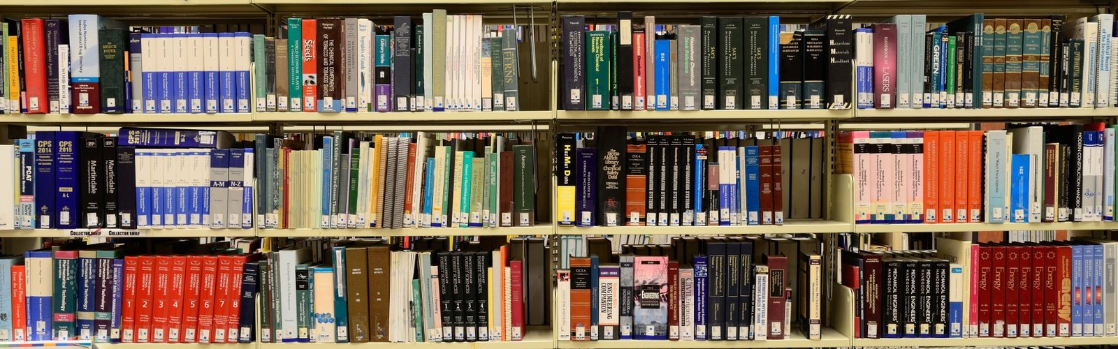library books on shelves