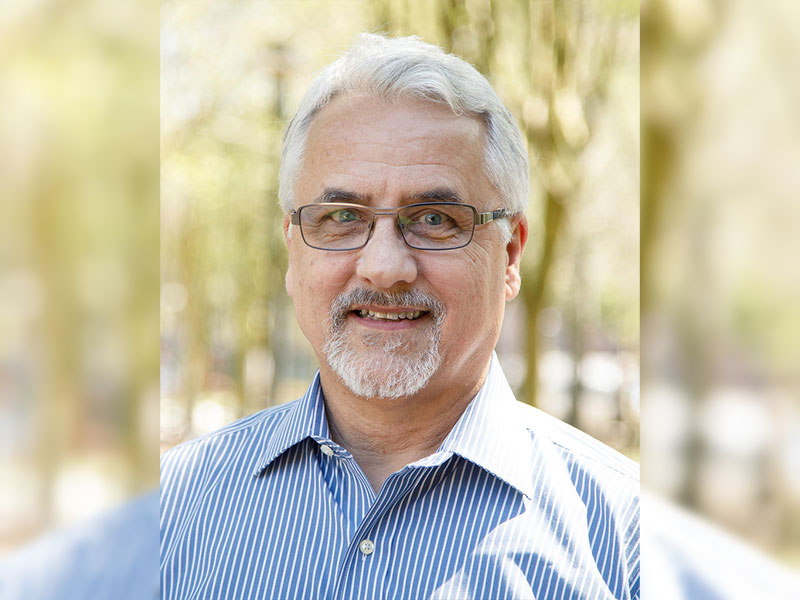 Dr. Don van Nieuwenhuise