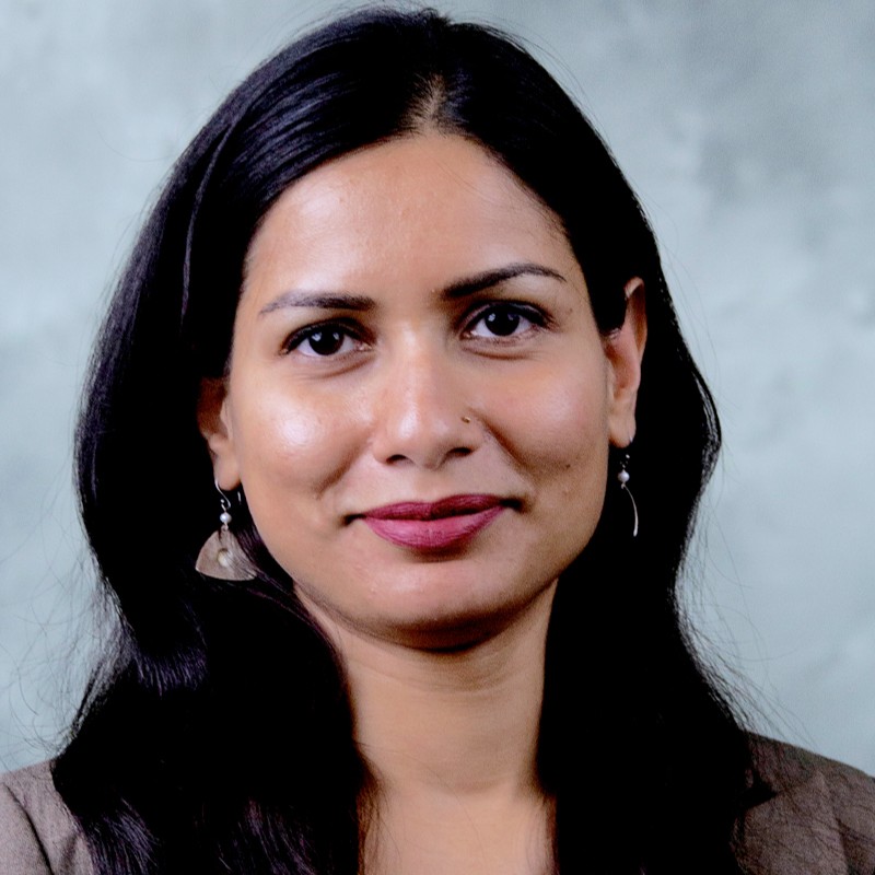 Dr Tiwari headshot