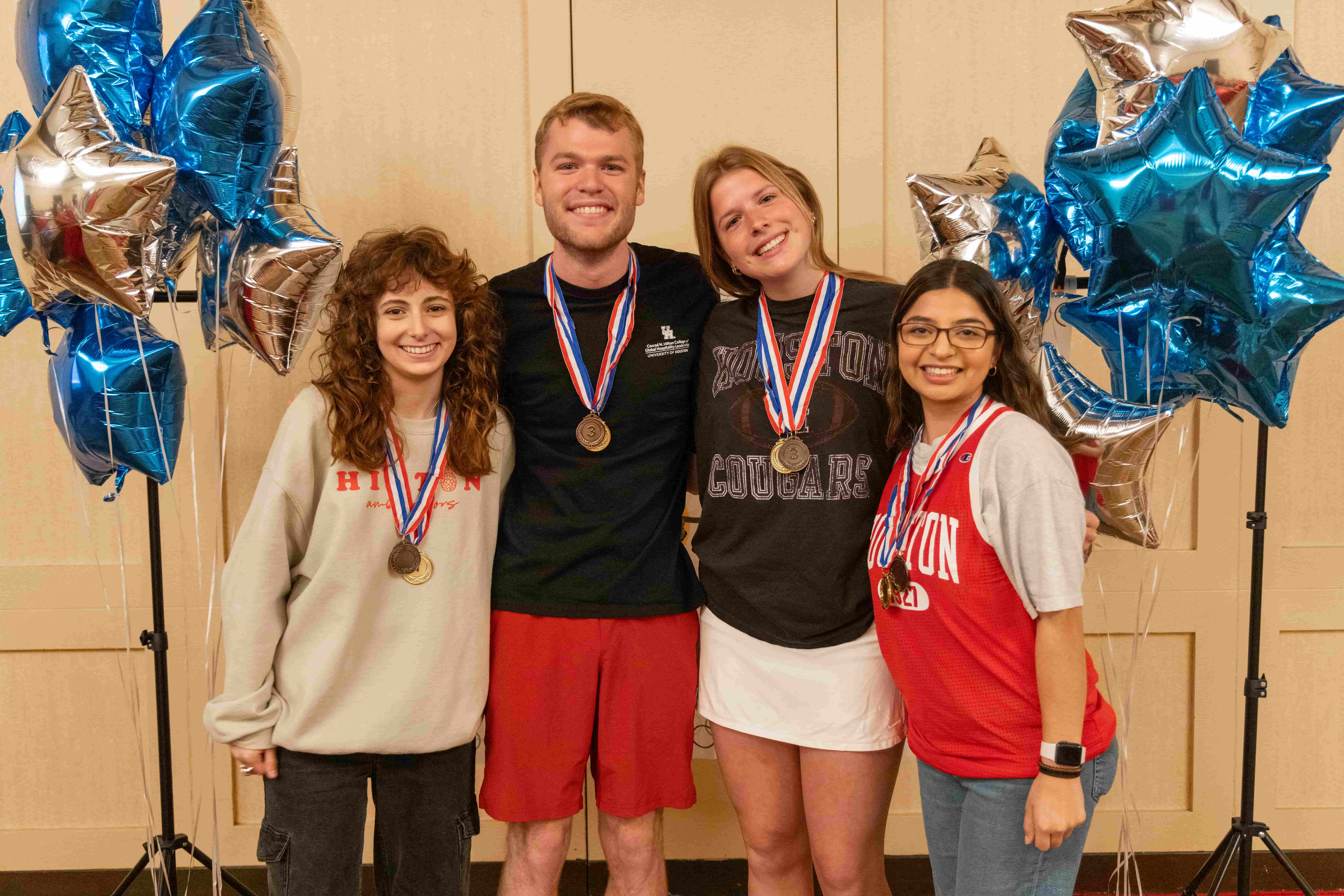 student winners posing