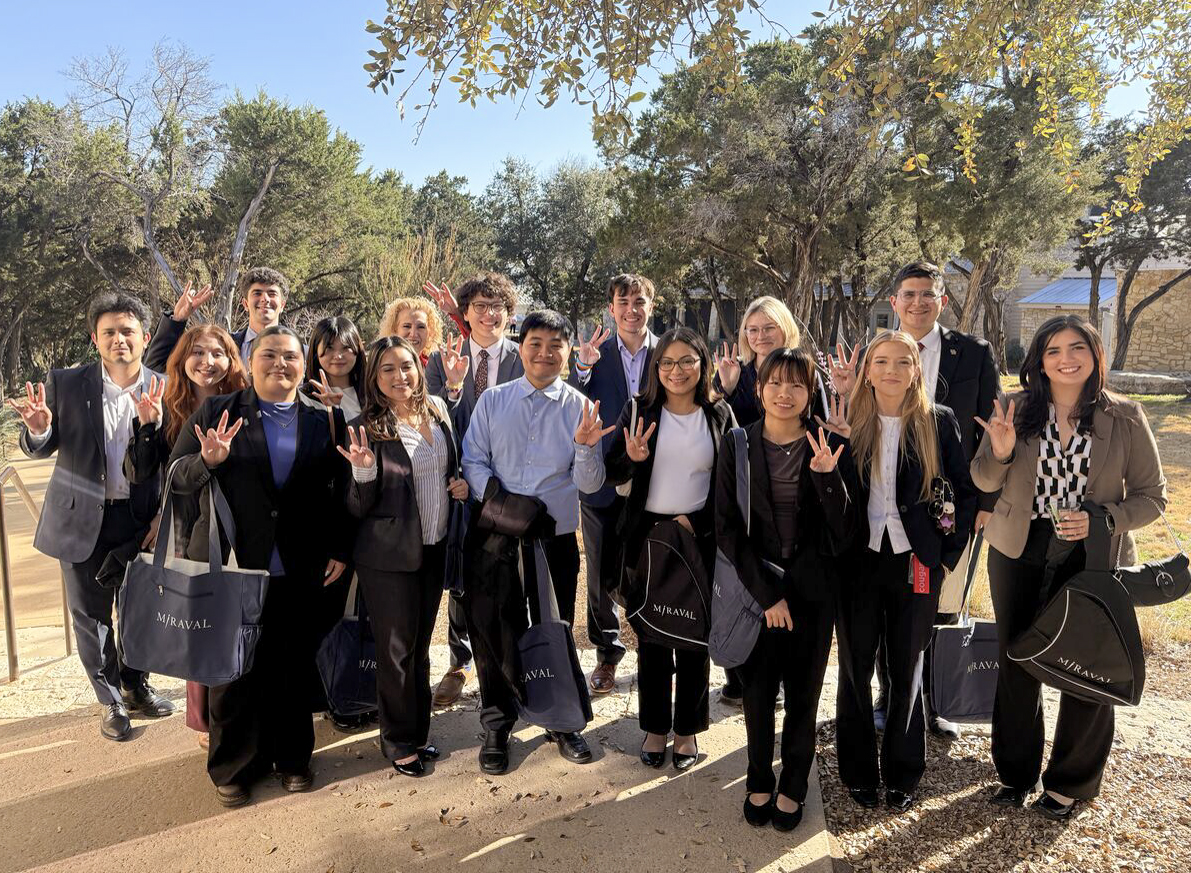 HLAGH Students in Austin
