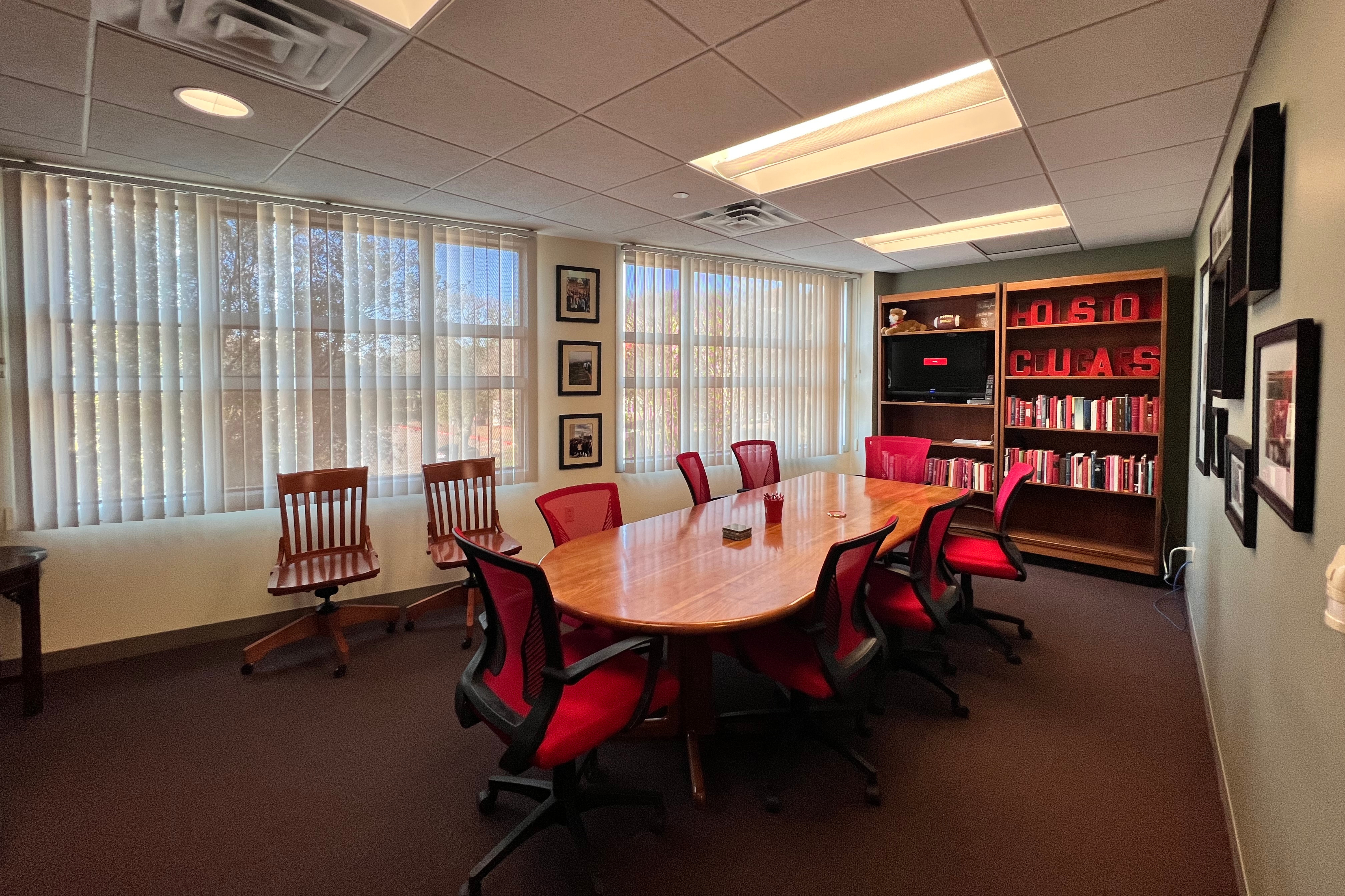 Deans Conference Room