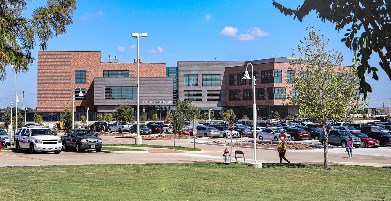 The College of Technology Building at UH Sugar Land aka The Sugar Land Academic Building
