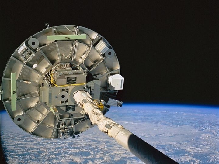 Wake Shield Facility