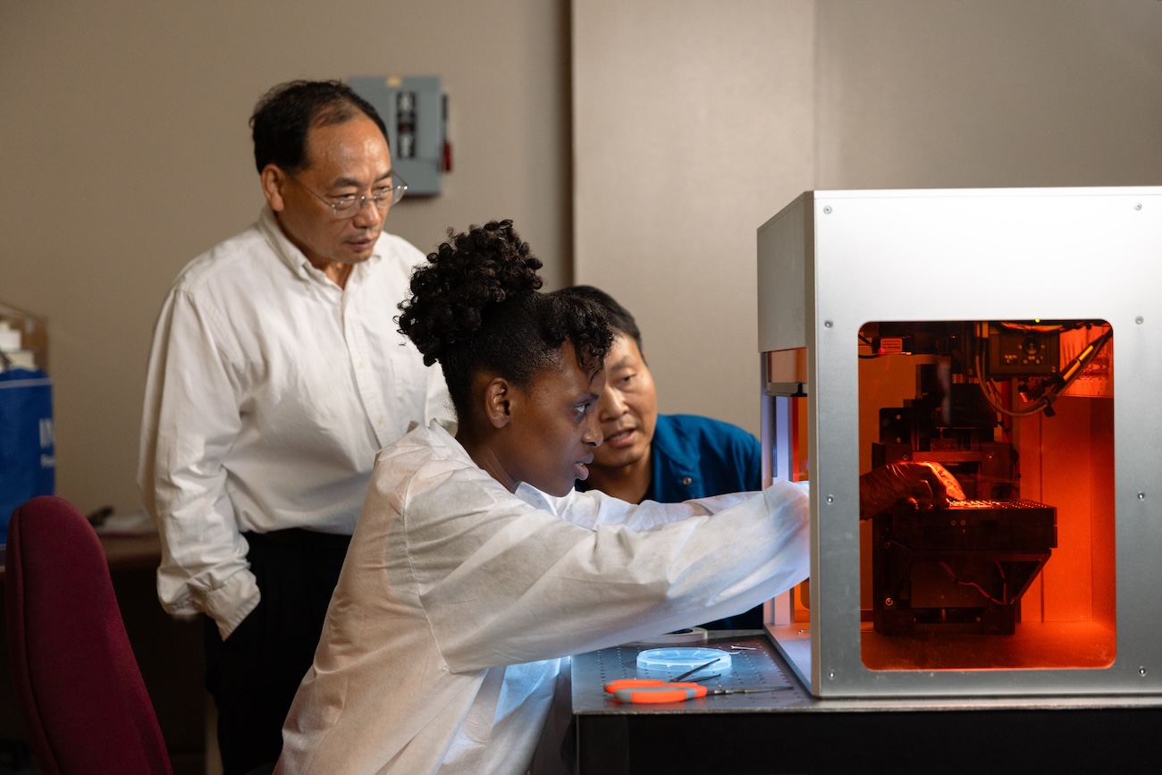 University of Houston researcher Zhifeng Ren leads a team in the Texas Center for Superconductivity