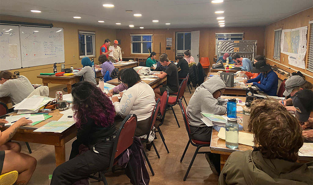 Students in Wadsworth Study Hall working on their first project an hour before it’s due. Panic has begun to set in. Photo Credit: Jack McLaughlin, TA