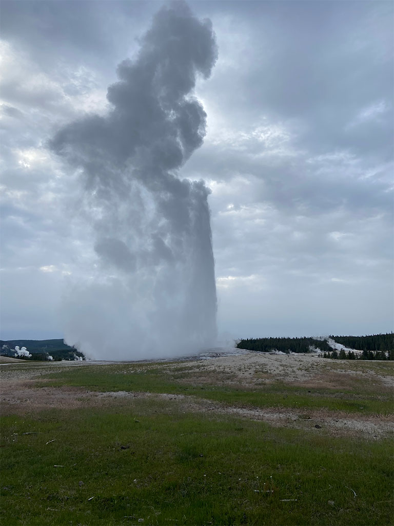 Old Faithful right at the moment of eruption. Photo credit: Jack McLaughlin, TA