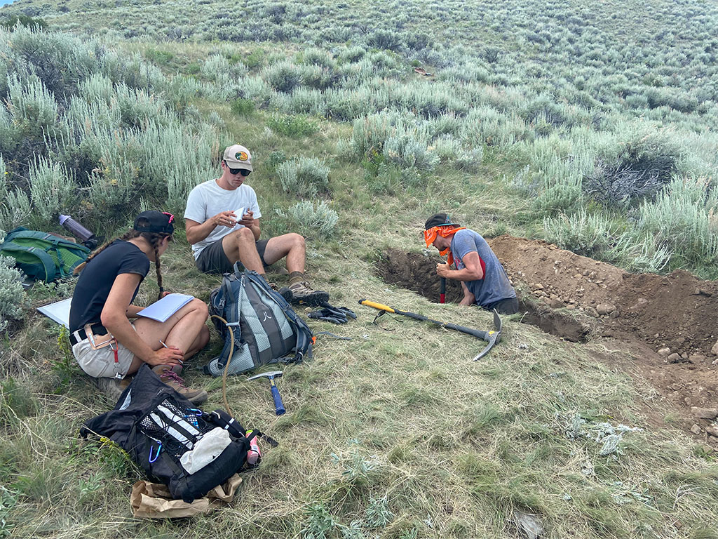 Students working on their soil pit. Photo credit: Jack McLaughlin, TA