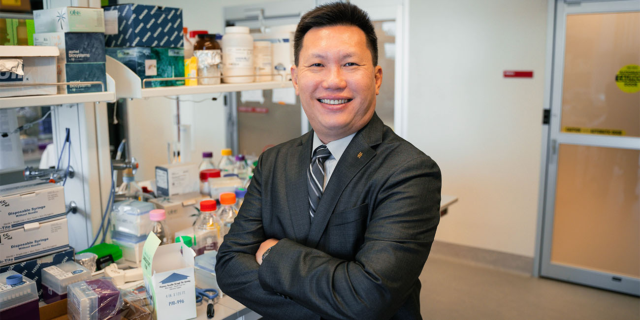 Tam in lab