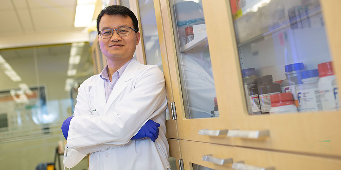 Wu in lab