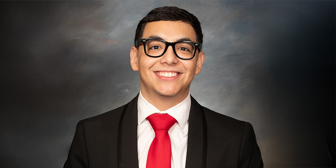 Jose Ayala headshot photo