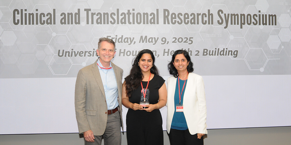 ctrs award winner fatima with harris and trivedi