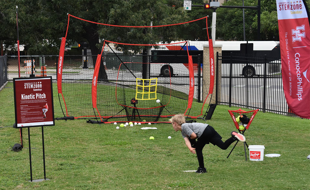 STEMZONE Game Day participant.