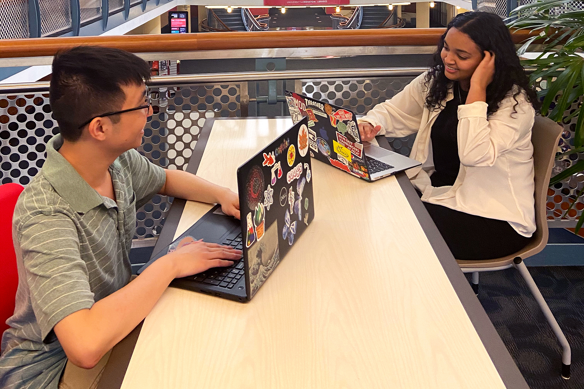 Students studying at the M.D. Anderson library